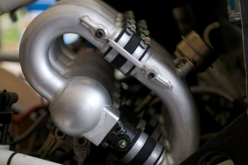 Your Check Engine Light Could Be Telling You That You Have a Cracked Exhaust Manifold